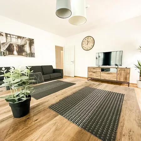 Modernes Luxus-apartment Im Leipziger Zentrum Apartment